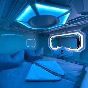 Hostel Space Night Capsule, Berlín